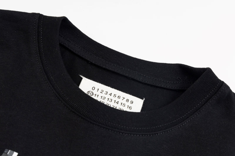 MAISON MARGIELA Censored Logo Black