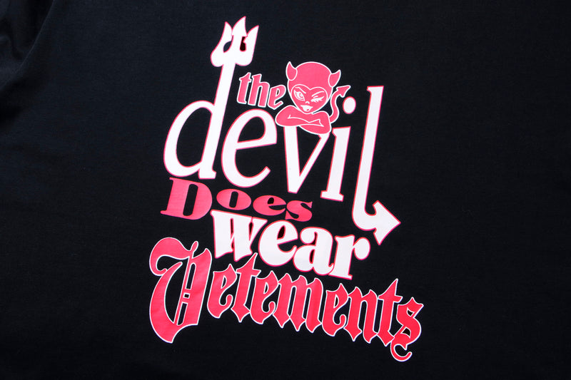 VETEMENTS Devil Tee